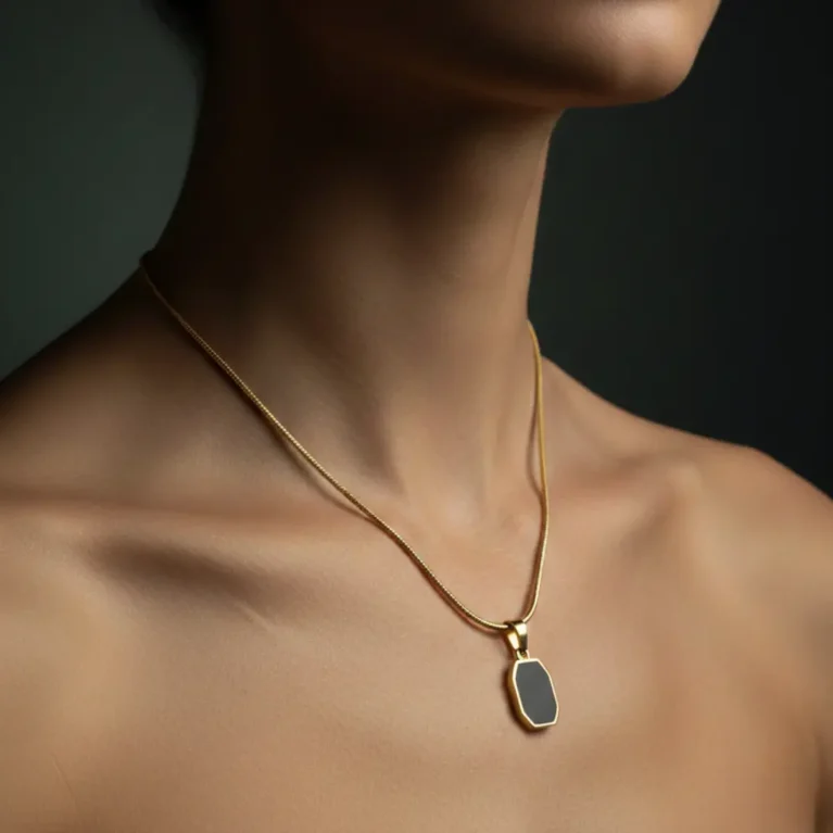 Noir Edge Pendant