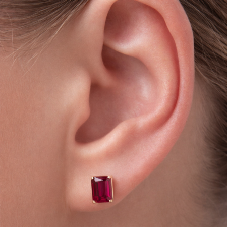 Crimson Éclat Stud Earrings