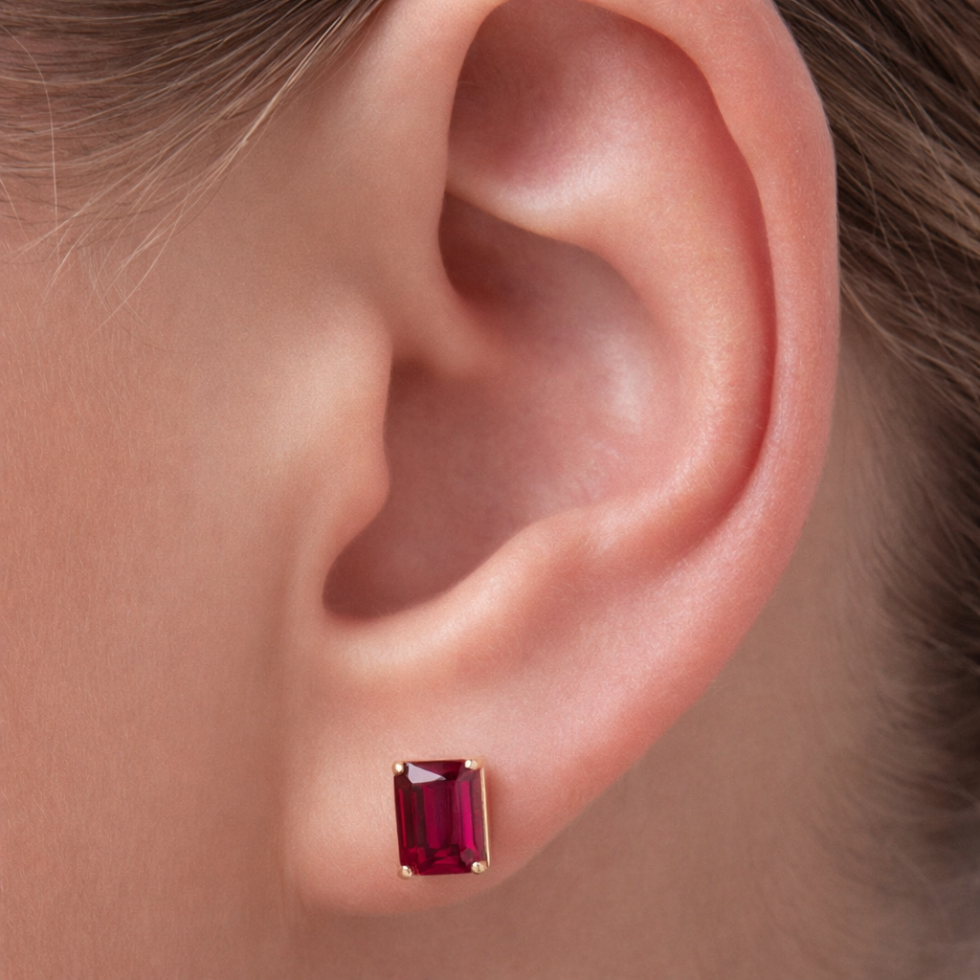 Crimson Éclat Stud Earrings