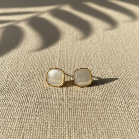 Ivory Lumi Stud Earrings