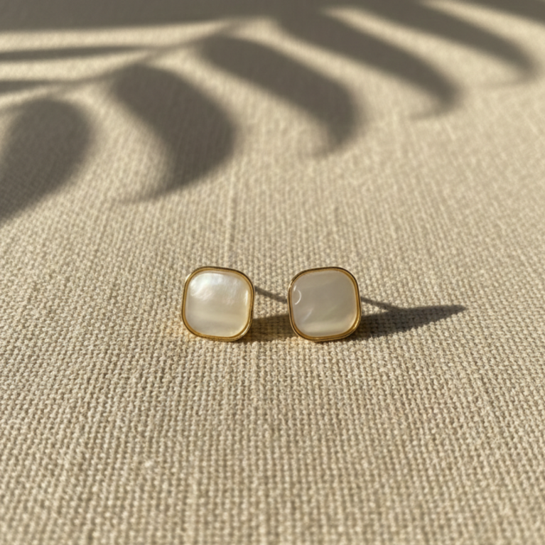 Ivory Lumi Stud Earrings