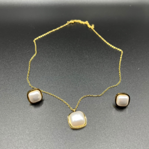 HaloWing Gold Locket Set