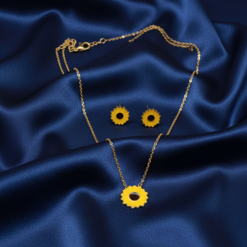 SunPetal Gold Pendant Set