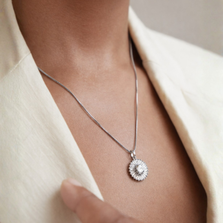 Zarielle Lumière Halo Necklace